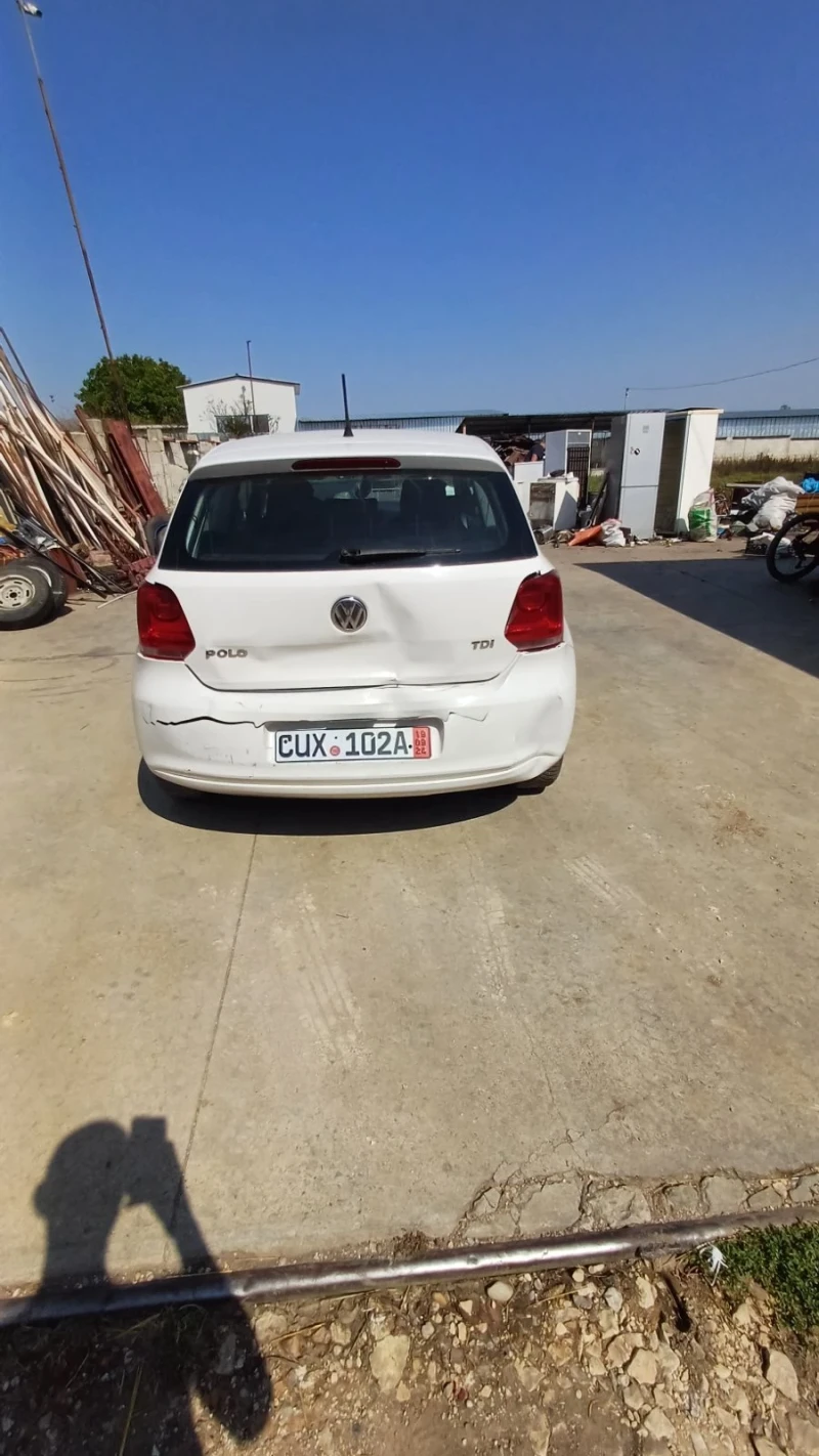 VW Polo, снимка 4 - Автомобили и джипове - 47116630