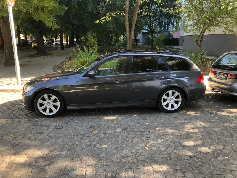 BMW 320 D, снимка 4 - Автомобили и джипове - 47679477