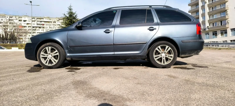 Skoda Octavia, снимка 9 - Автомобили и джипове - 48918173