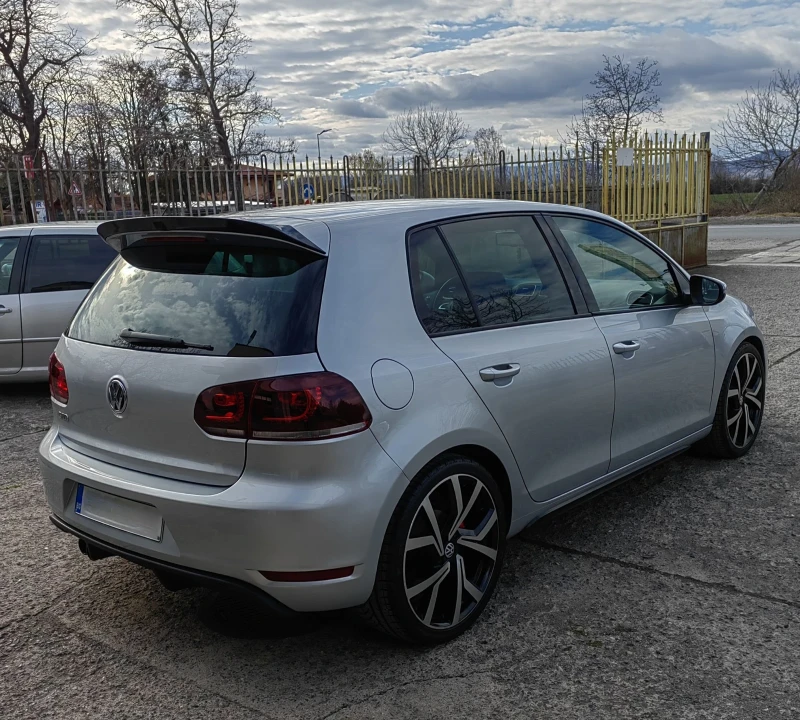 VW Golf GTD, снимка 4 - Автомобили и джипове - 49548200