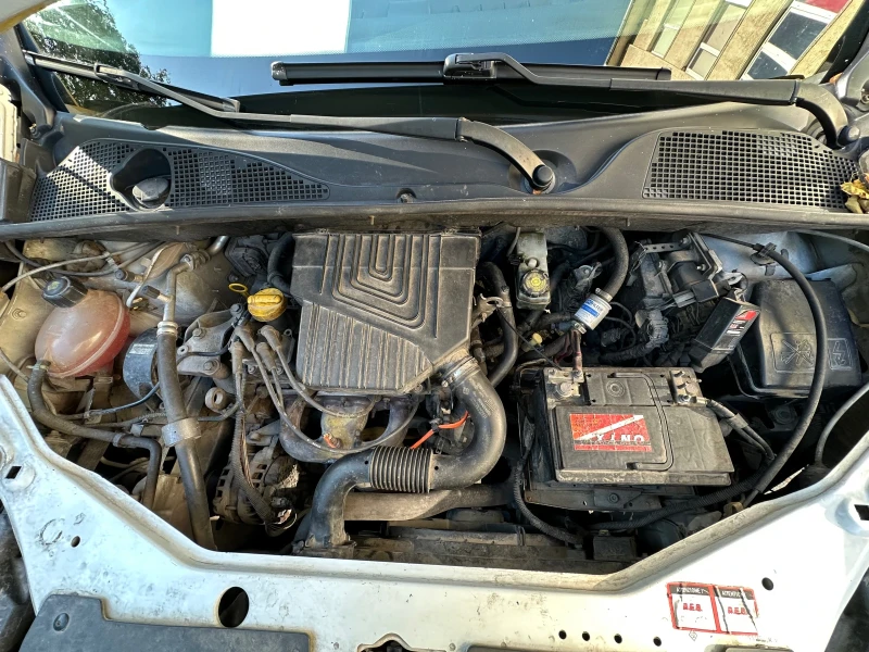 Dacia Dokker, снимка 5 - Автомобили и джипове - 53140160