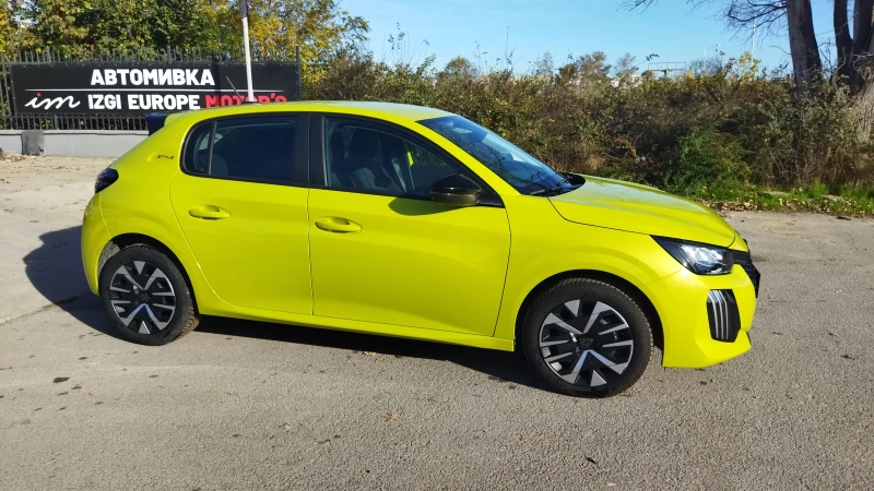 Peugeot 208 MHEV Швейцария, снимка 8 - Автомобили и джипове - 52238977