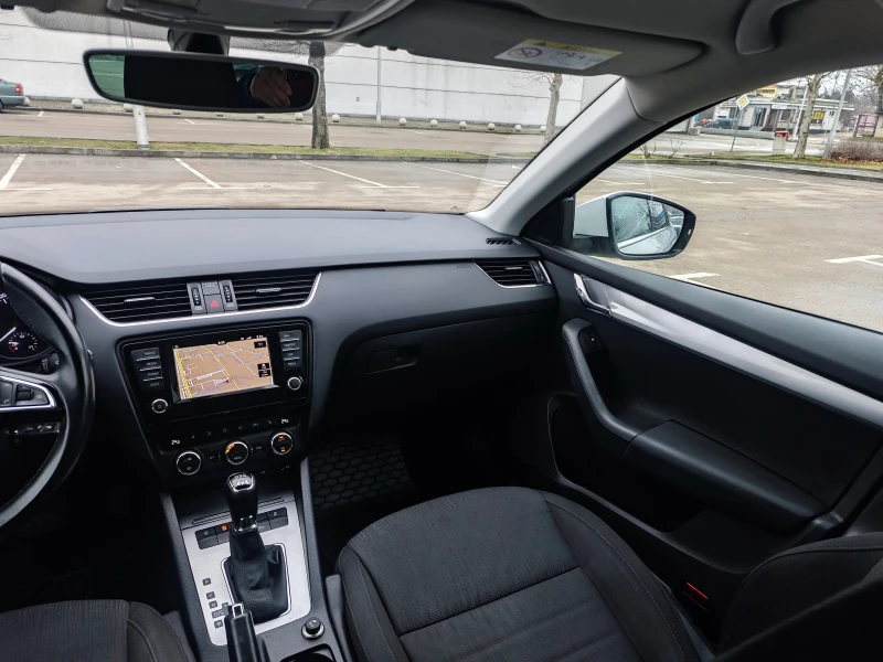 Skoda Octavia, снимка 8 - Автомобили и джипове - 53399540