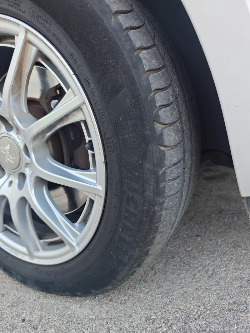 Skoda Octavia, снимка 7 - Автомобили и джипове - 52303678