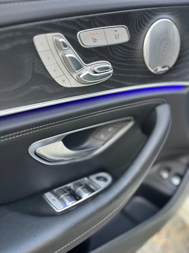 Mercedes-Benz E 350 AMG* 9G* PANO* 360* HEAD-UP* FULL* СОБСТВЕН ЛИЗИНГ, снимка 16 - Автомобили и джипове - 52658049