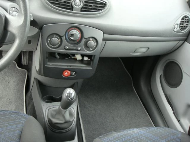 Renault Clio 1.2i 1.5DCI - 3броя, снимка 5 - Автомобили и джипове - 14463908