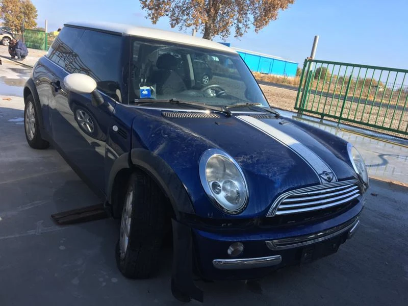 Mini One 1.6 - 90к.с, снимка 10 - Автомобили и джипове - 27025574