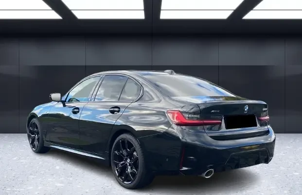 BMW 320 i xDrive = M-Sport = Гаранция, снимка 2 - Автомобили и джипове - 53190164