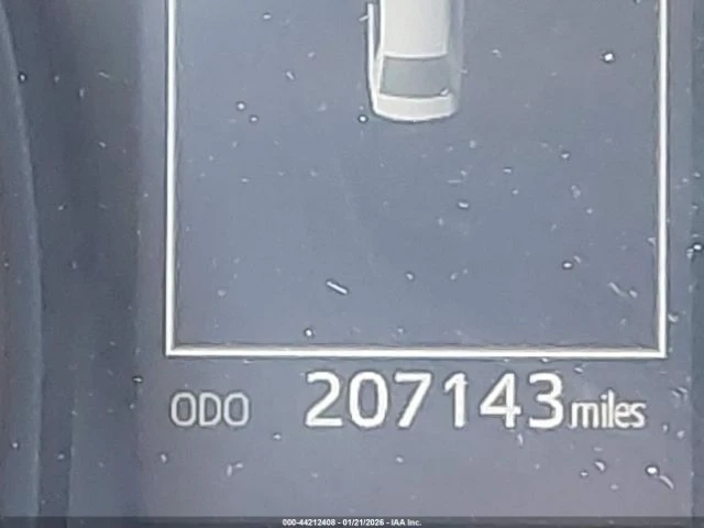 Toyota Camry LE, снимка 14 - Автомобили и джипове - 53246211