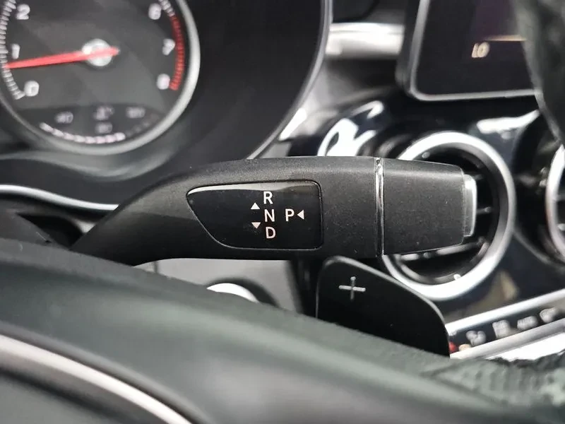 Mercedes-Benz C 200 2.0, снимка 9 - Автомобили и джипове - 54278007