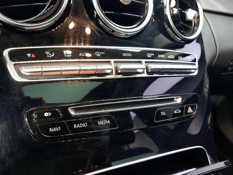 Mercedes-Benz C 220 C220 d 4MATIC Estate| 170к.с., снимка 12 - Автомобили и джипове - 56161485