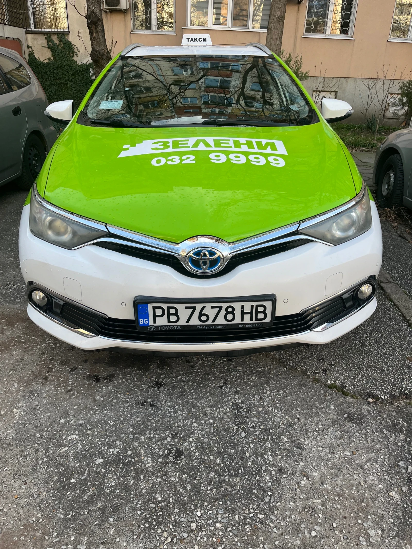 Toyota Auris, снимка 1