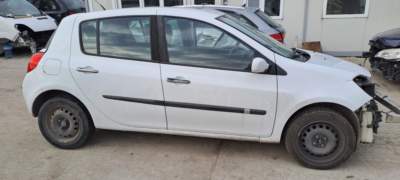 Renault Clio 1.2i 1.5DCI - 3броя | Mobile.bg — изображение 11