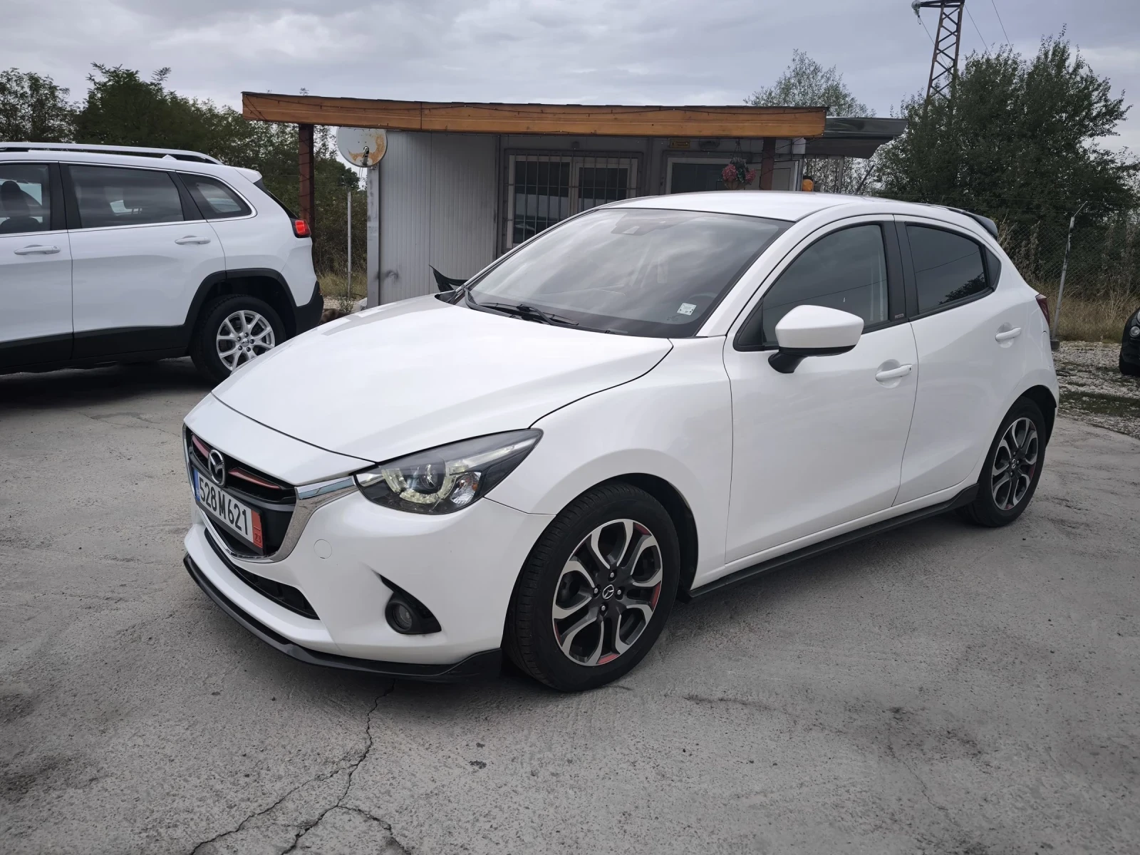 Mazda 2 1.5i SKYACTIV G!!!NAVI!!!KAMERA!!!STASTOP!!97000km - изображение 4