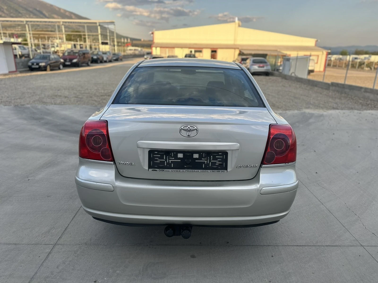 Toyota Avensis 1.8VVTI//129KS//KLIMATRONIK - изображение 4