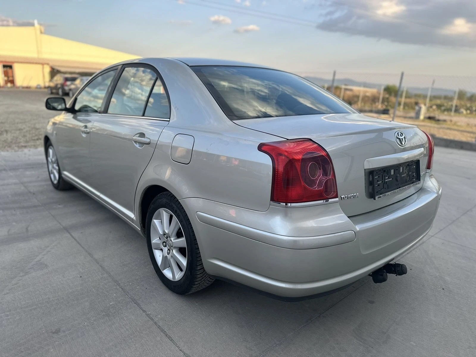 Toyota Avensis 1.8VVTI//129KS//KLIMATRONIK - изображение 3