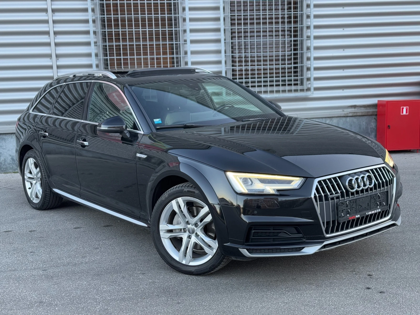 Audi A4 Allroad 2.0TDI::MATRIX::DIGITAL::PANO::KEYLES::ОБДУХВАНЕ - [1] 