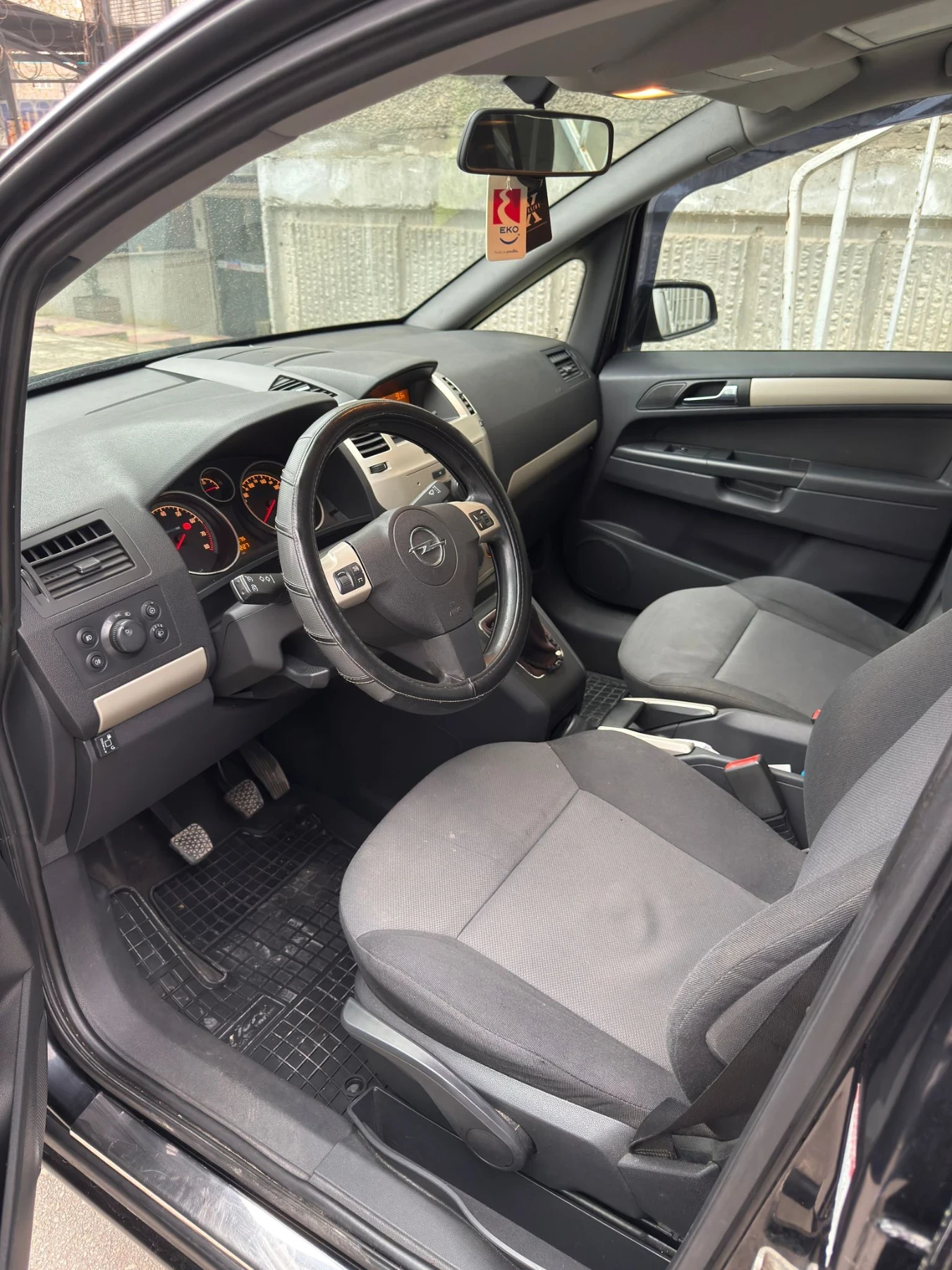 Opel Zafira  - изображение 6