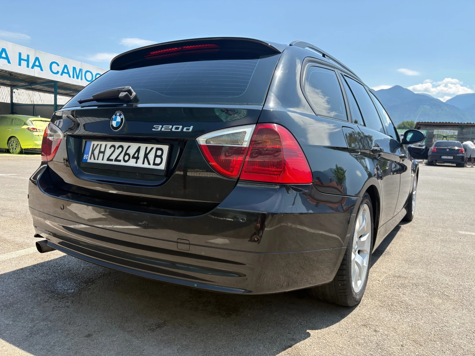BMW 320 ръчка навигация кожено Рекаро  - изображение 2