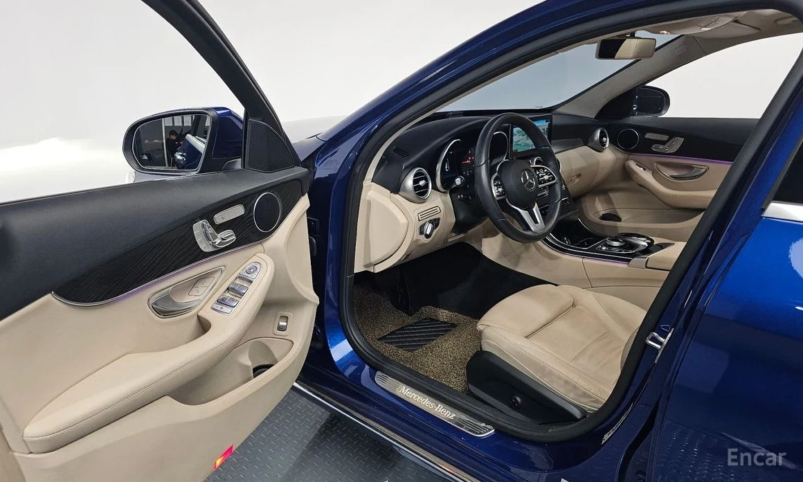 Mercedes-Benz C 220  - изображение 10