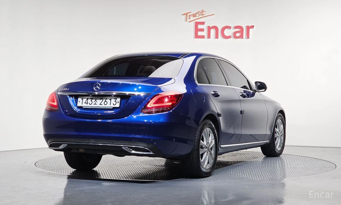 Mercedes-Benz C 220  - изображение 2