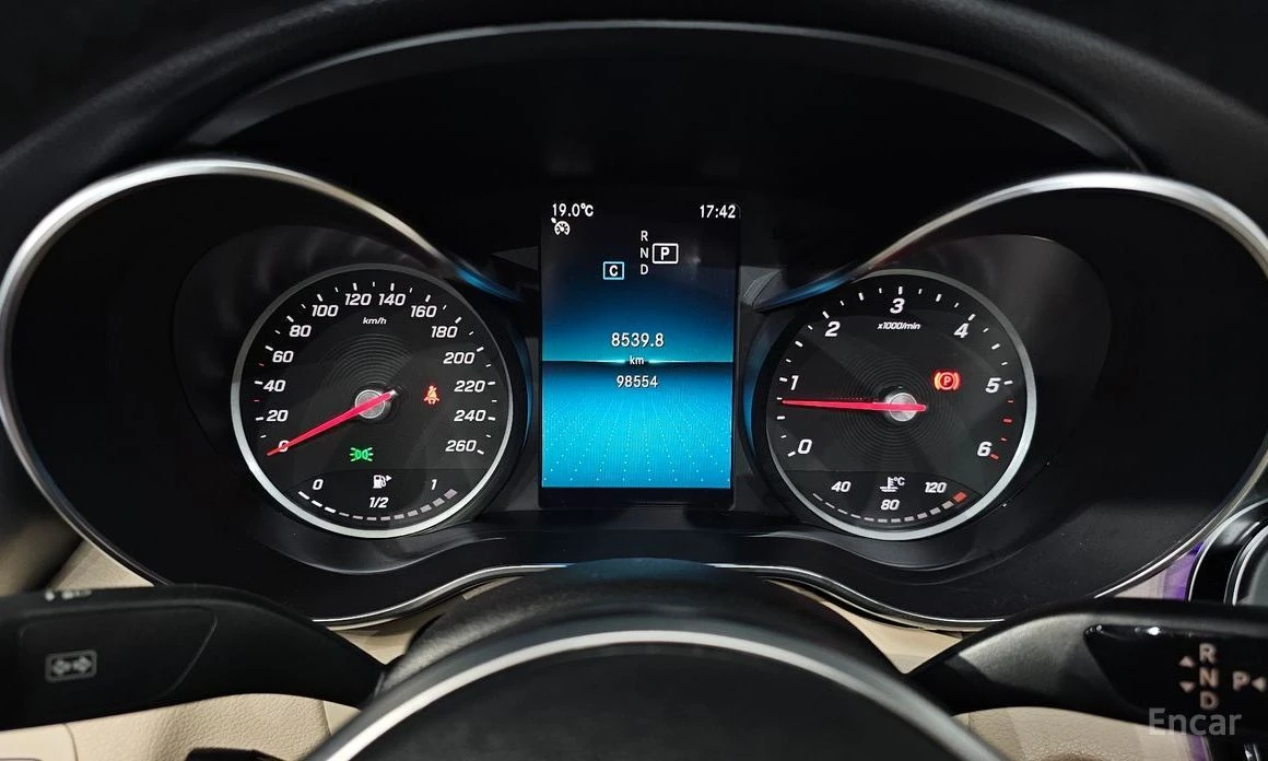 Mercedes-Benz C 220  - изображение 8