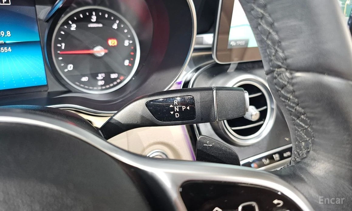 Mercedes-Benz C 220  - изображение 9