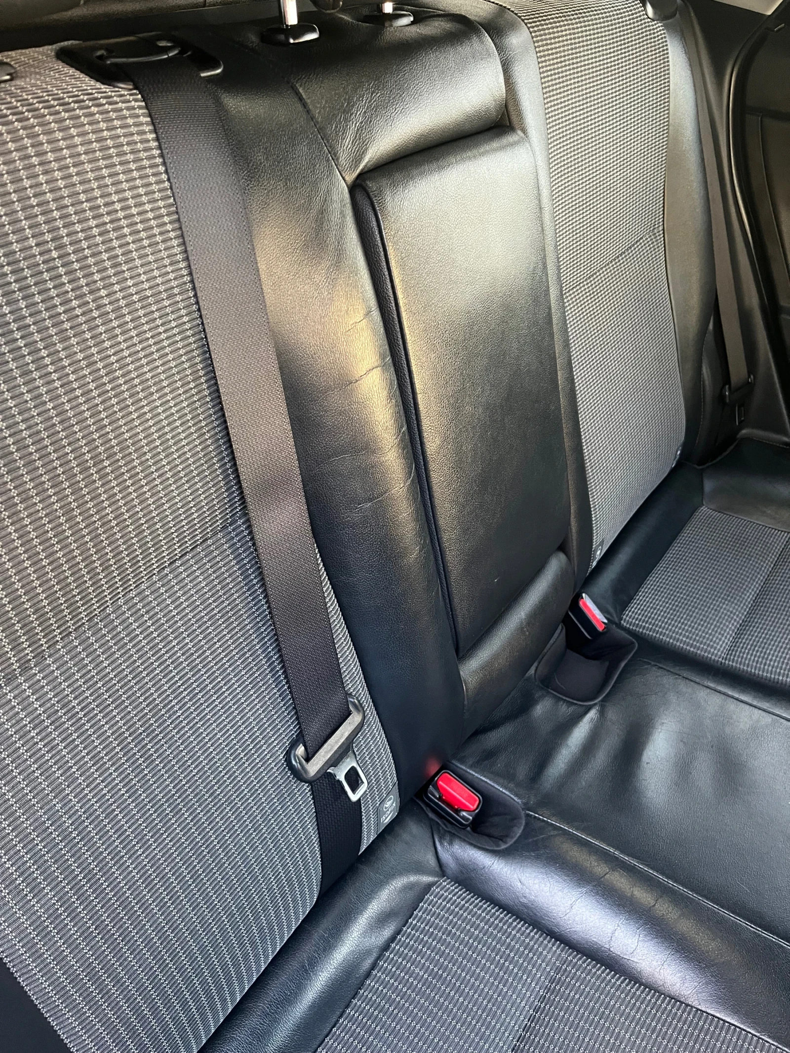 Toyota Auris  - изображение 5