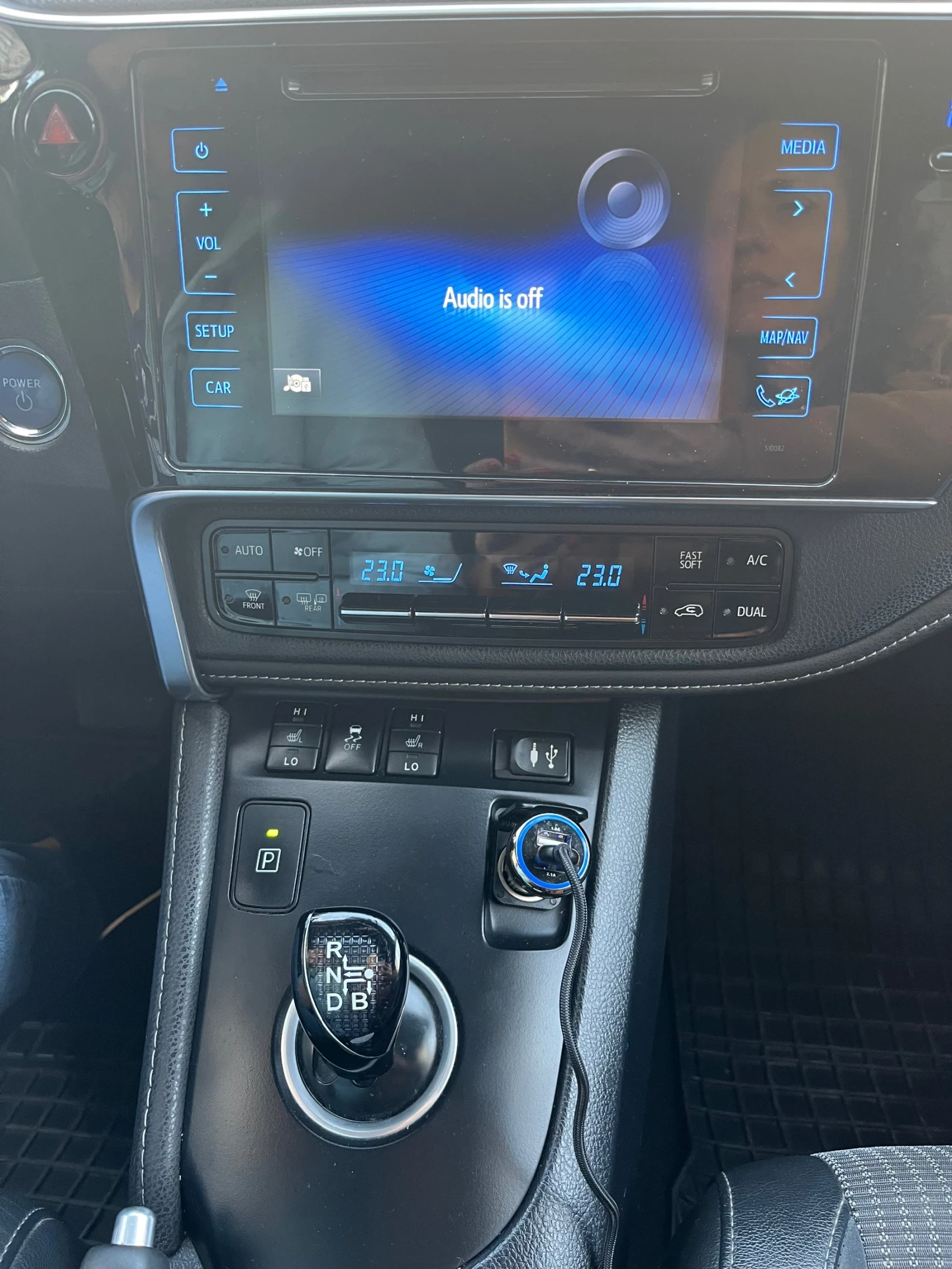 Toyota Auris  - изображение 6