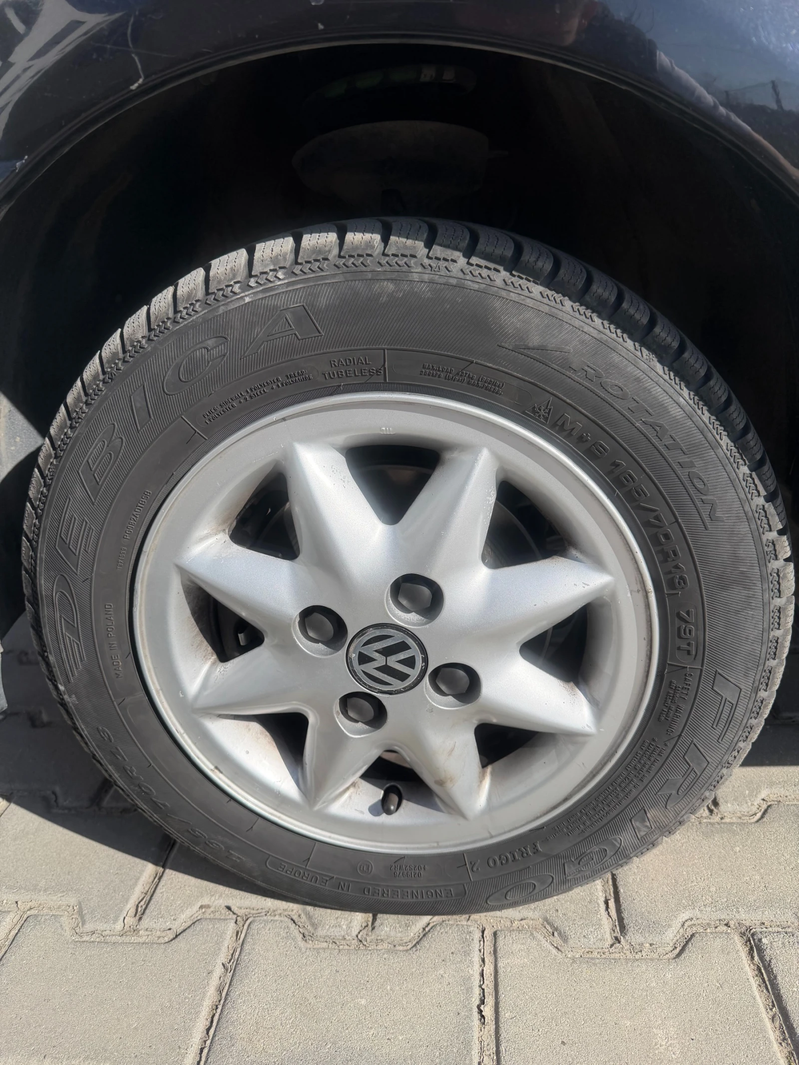 VW Polo 1.0 [УНИКАТ], снимка 11 - Автомобили и джипове - 53828046