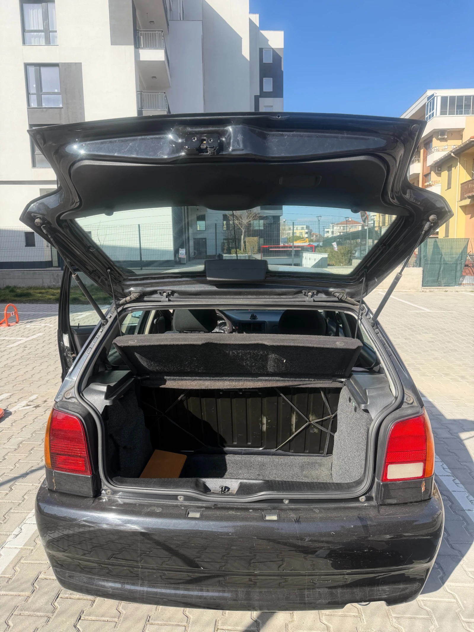 VW Polo 1.0 [УНИКАТ], снимка 10 - Автомобили и джипове - 53828046