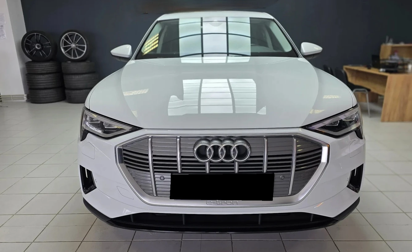 Audi E-Tron 50 Quattro Sportback, снимка 2 - Автомобили и джипове - 54139561