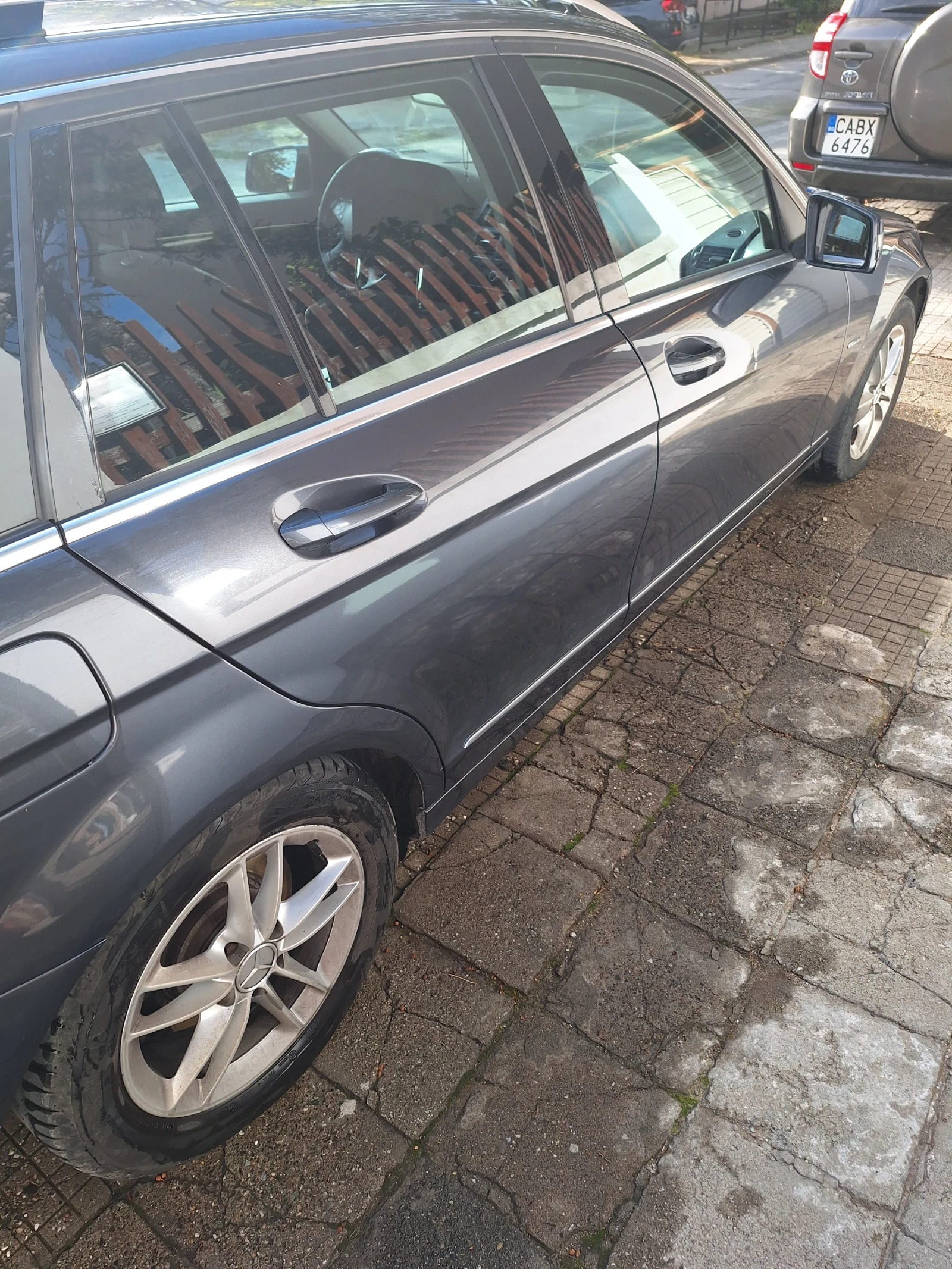 Mercedes-Benz C 220 Elegans, снимка 5 - Автомобили и джипове - 54173436