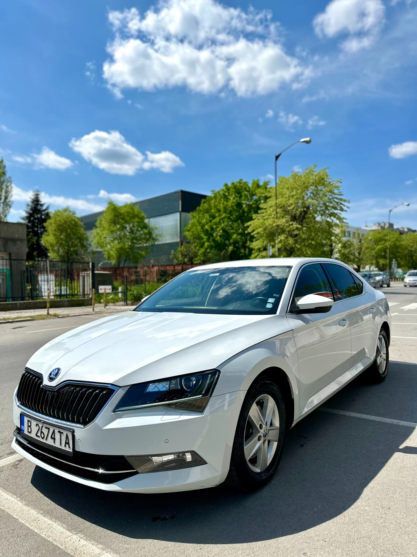Skoda Superb, снимка 7 - Автомобили и джипове - 54655162