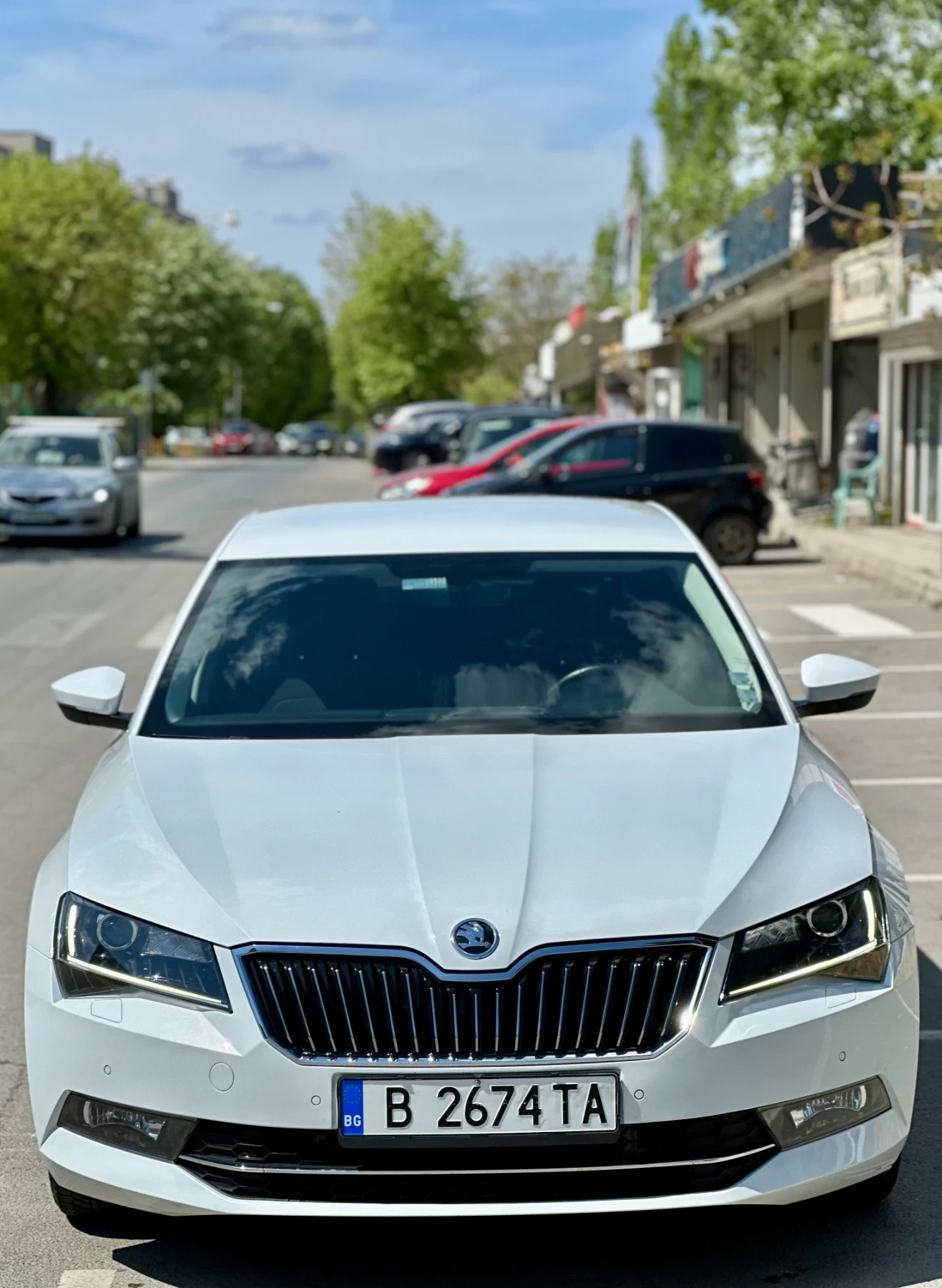 Skoda Superb, снимка 8 - Автомобили и джипове - 54655162