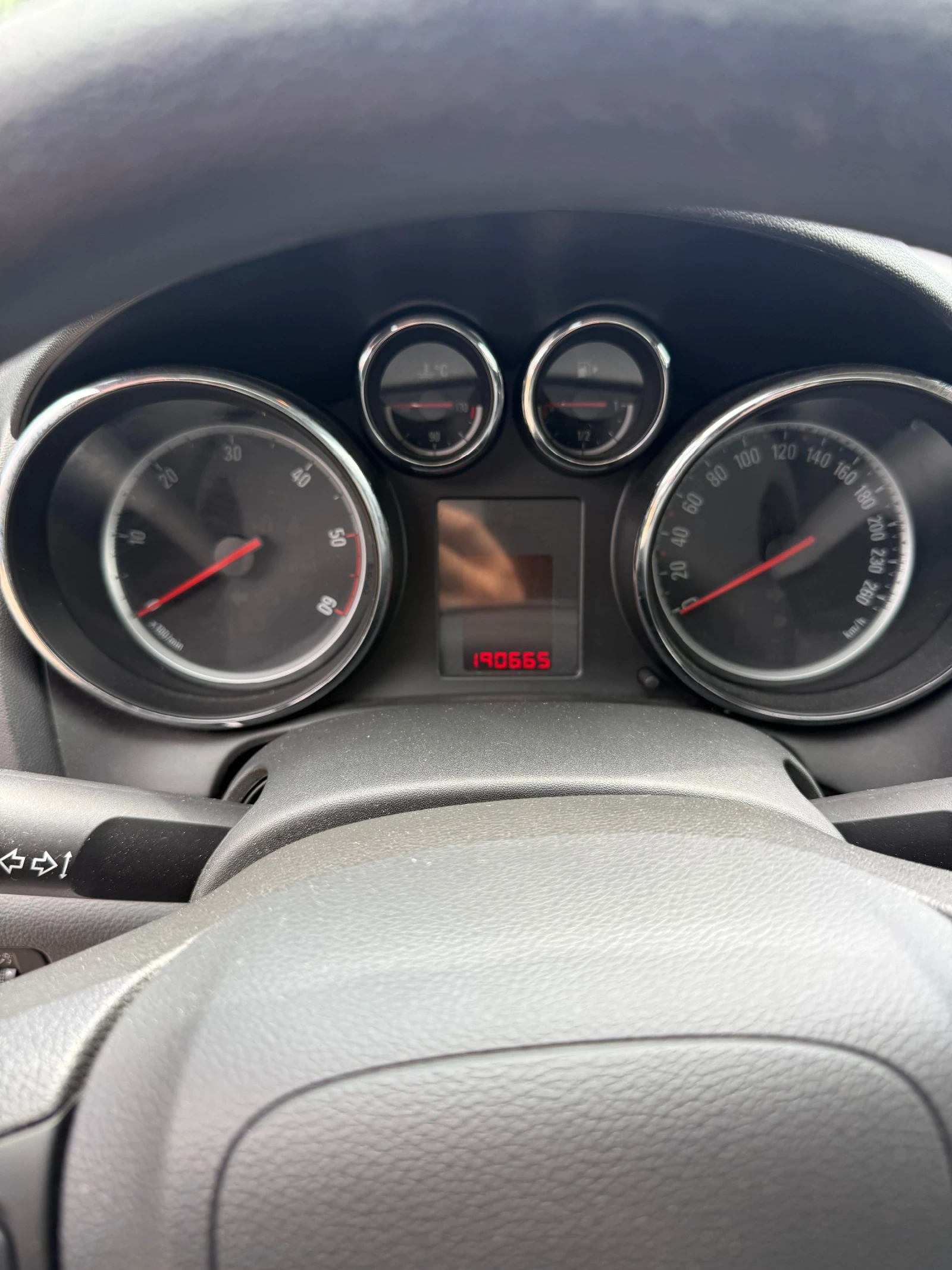 Opel Astra 1.7CDTI* ЛИЗИНГ, снимка 12 - Автомобили и джипове - 54777515