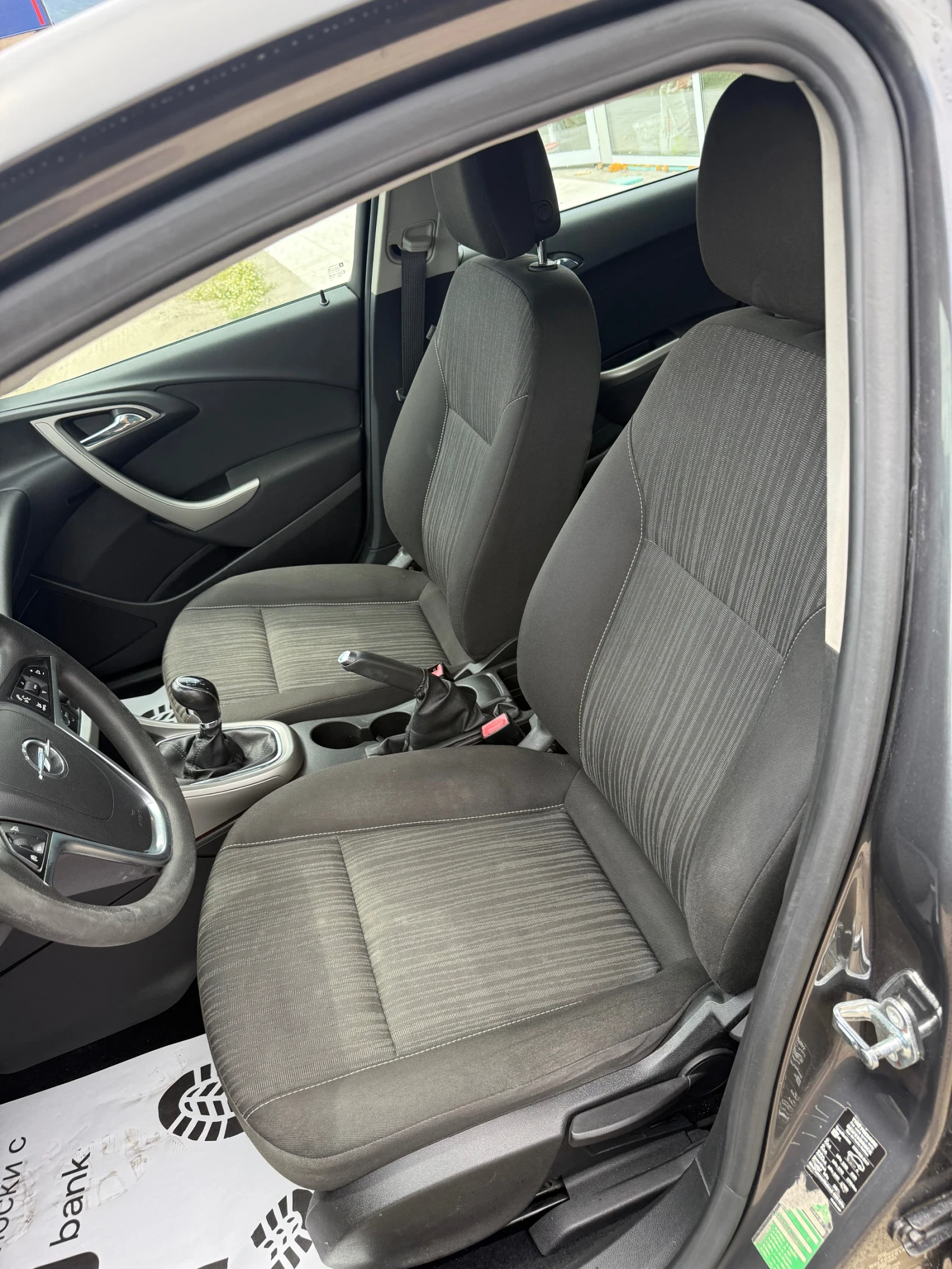 Opel Astra 1.7CDTI* ЛИЗИНГ, снимка 11 - Автомобили и джипове - 54777515