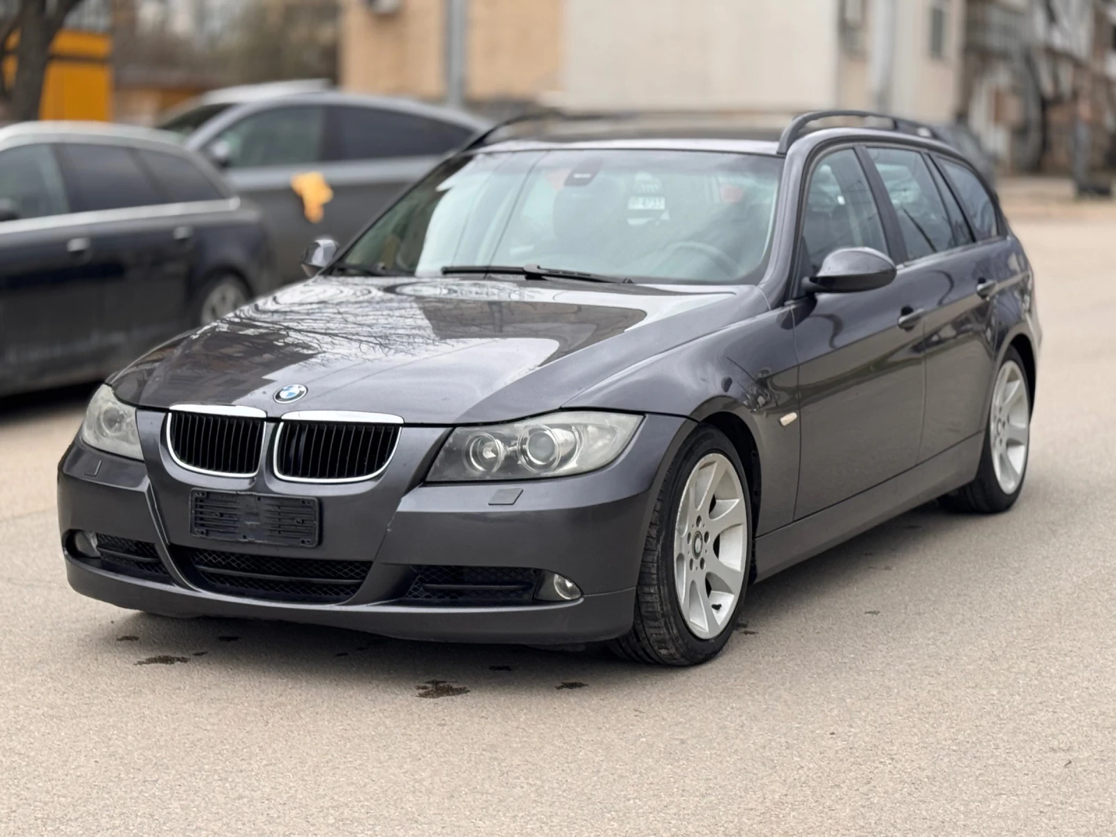 BMW 320 Мултиволан, ксенон, рекаро салон, навигация