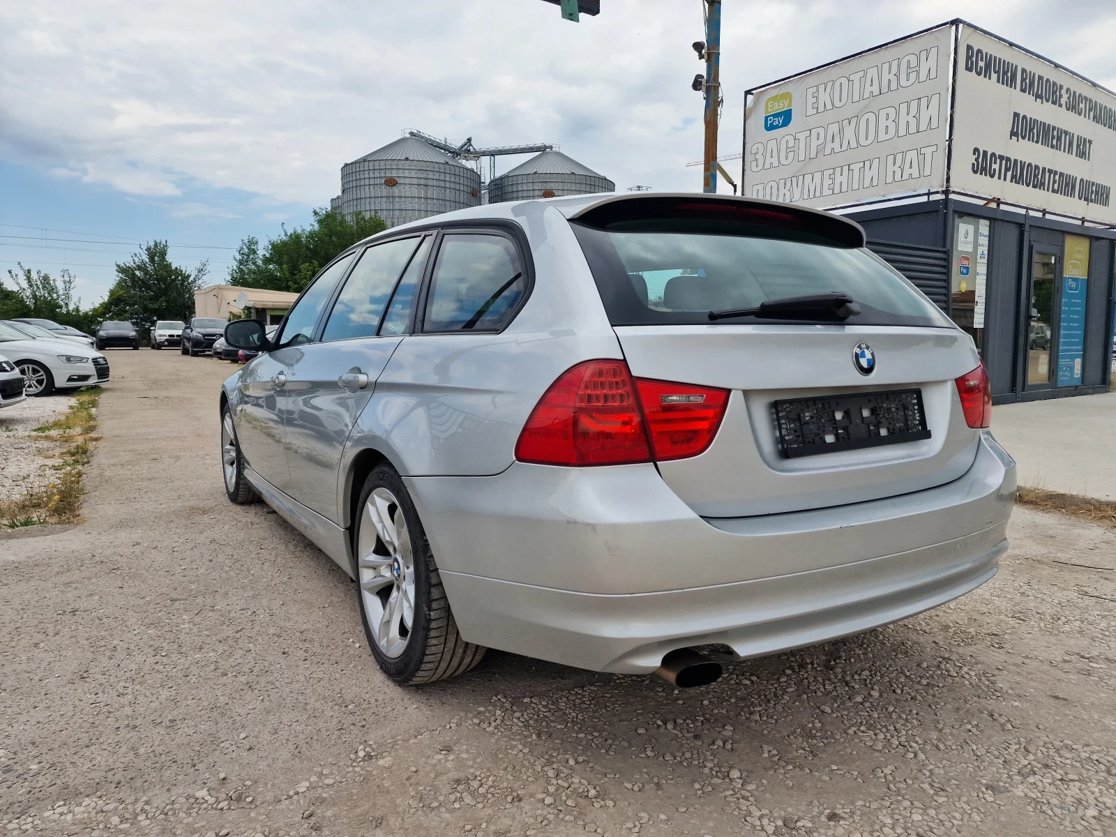 BMW 318 2.0D 143kc. FACE!, снимка 7 - Автомобили и джипове - 55252475