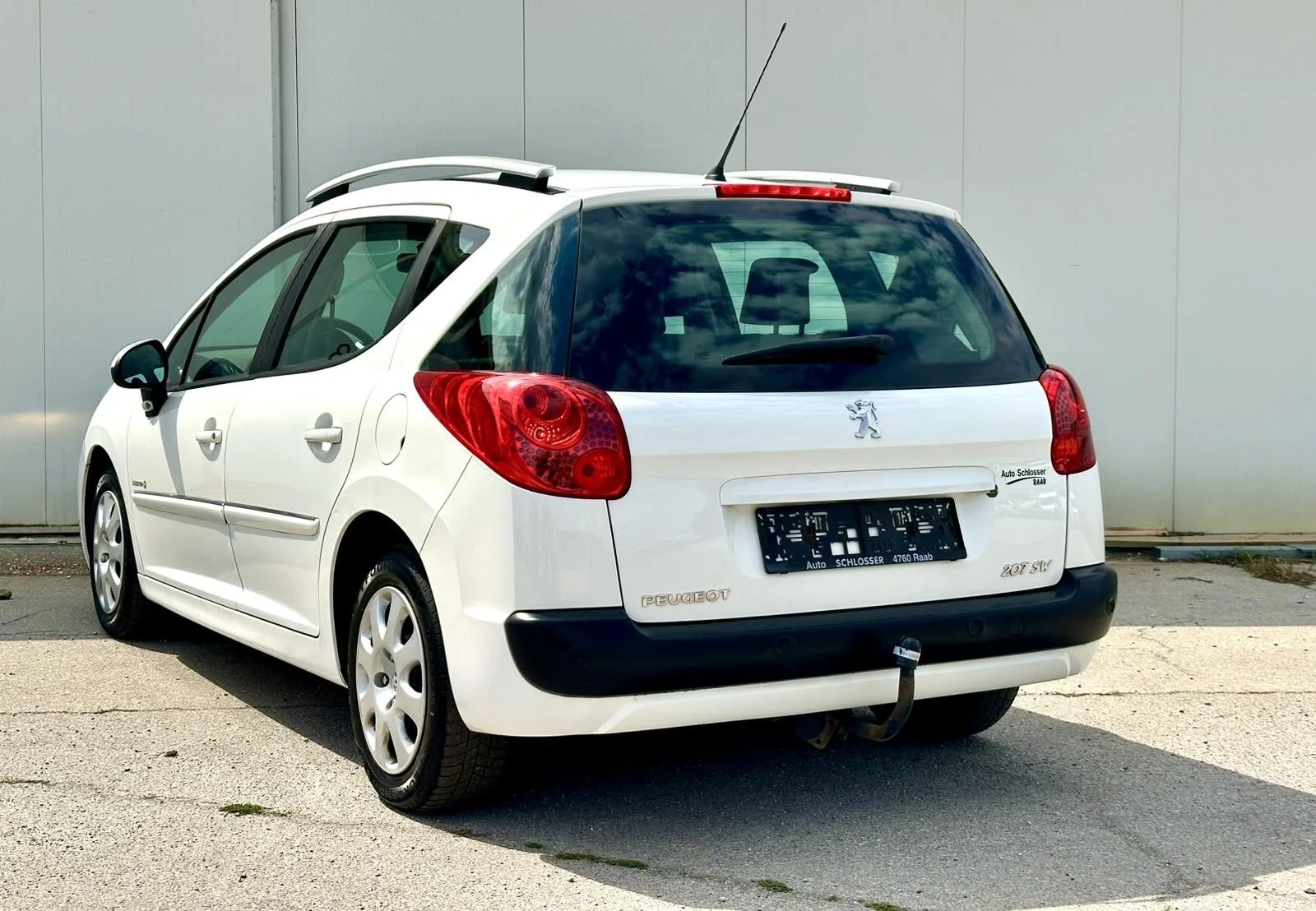 Peugeot 207 SW, снимка 8 - Автомобили и джипове - 55406146
