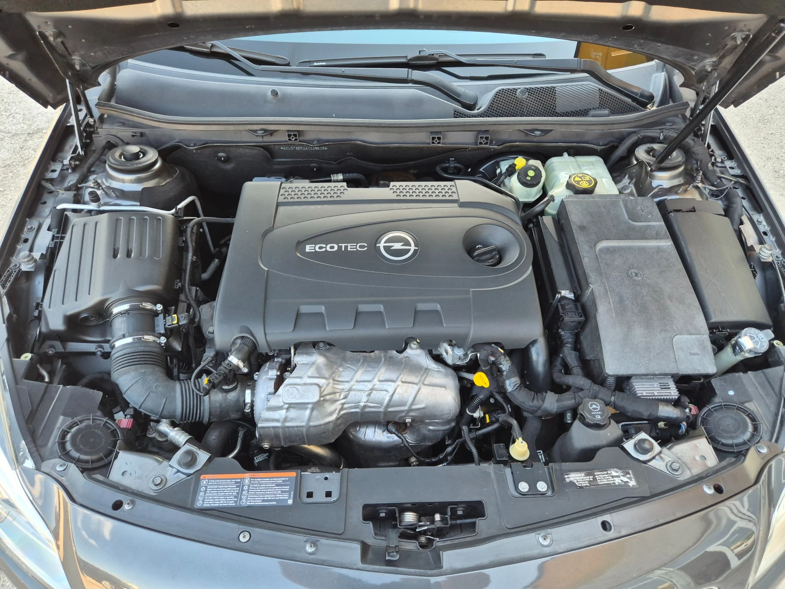 Opel Insignia 2.0CDTI NAVI KLIMA ITALY, снимка 16 - Автомобили и джипове - 55598777