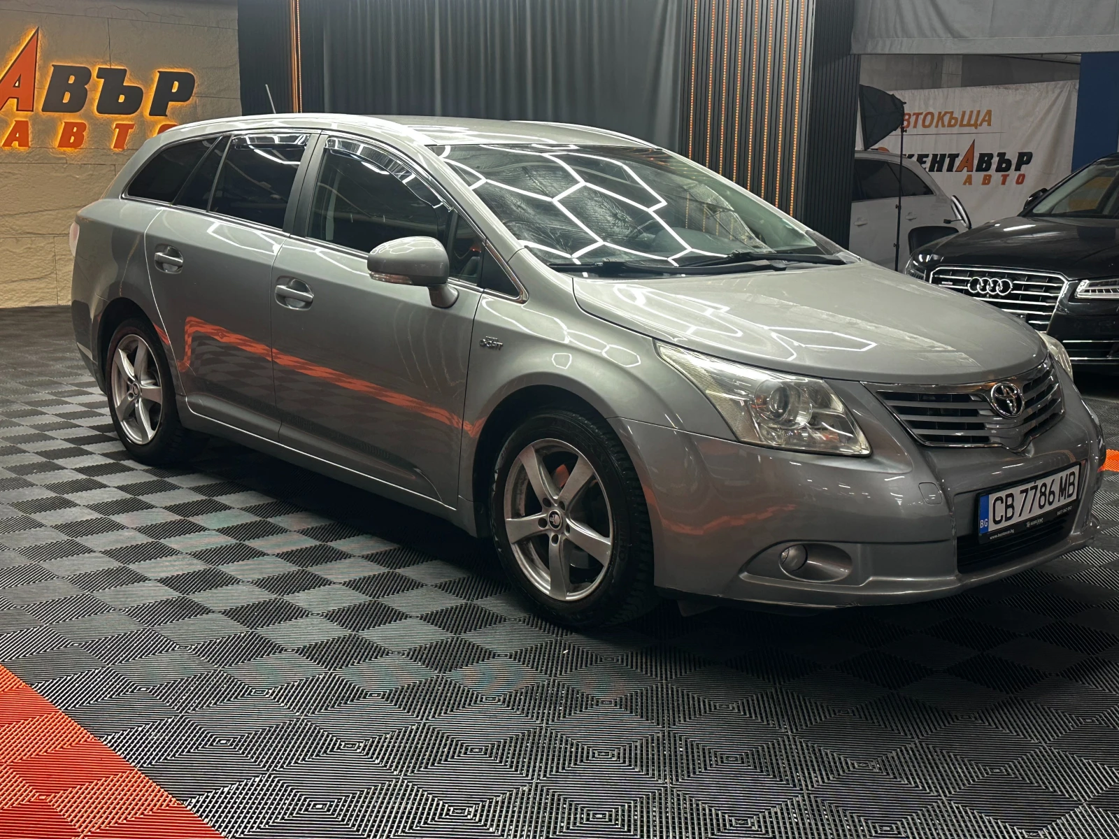 Toyota Avensis 2.2d 150 к.с., снимка 8 - Автомобили и джипове - 55625579