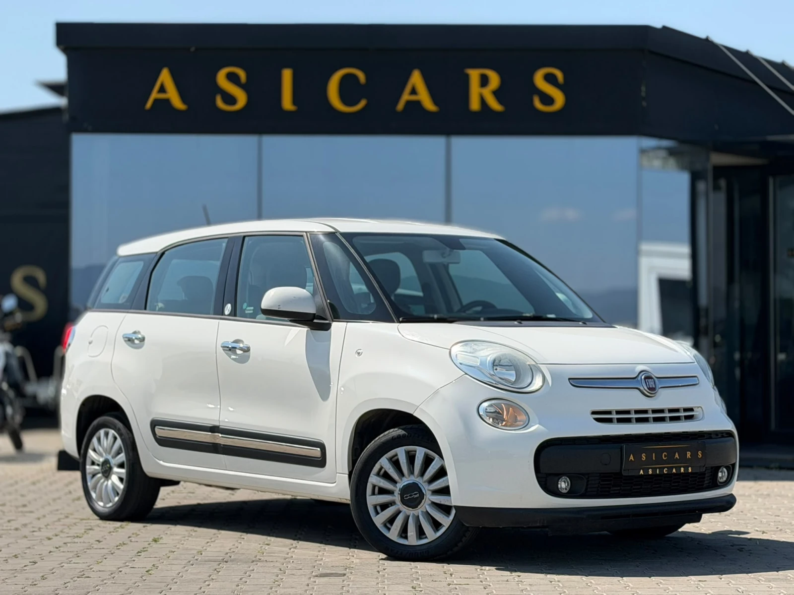 Fiat 500L / LIVING / TWINAIR TURBO/ EURO 5 / , снимка 7 - Автомобили и джипове - 55650953