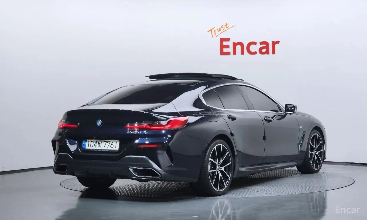 BMW 840 840d xDrive M Sport Gran Coupe/ДИСТРОНИК/360/ОБДУХ, снимка 2 - Автомобили и джипове - 55833085