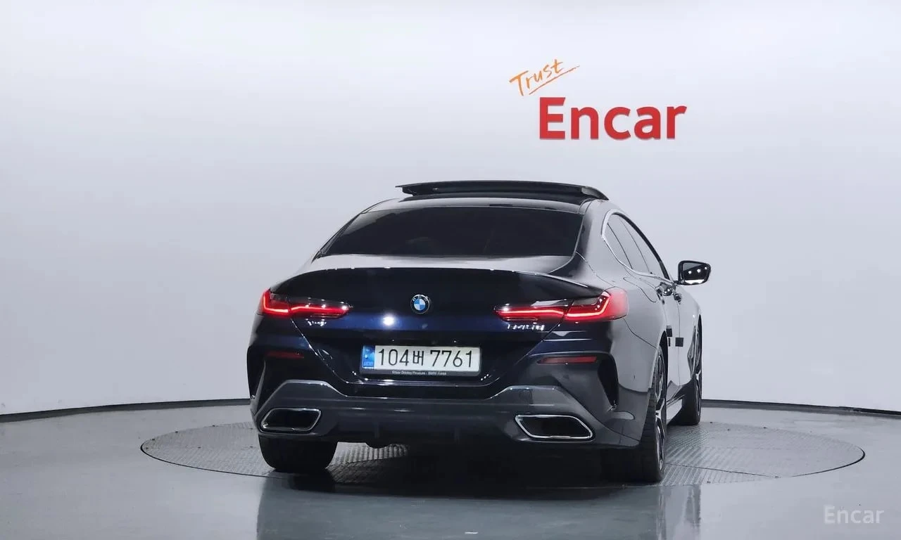 BMW 840 840d xDrive M Sport Gran Coupe/ДИСТРОНИК/360/ОБДУХ, снимка 4 - Автомобили и джипове - 55833085