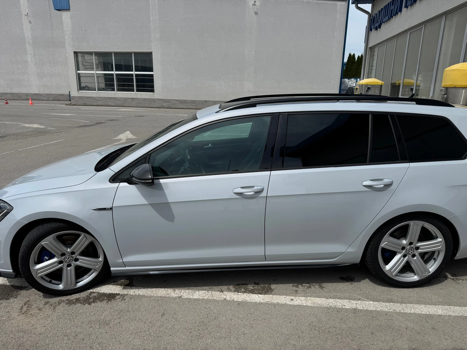 VW Golf Variant 7.5R, 2.0TSI, 4x4, DSG, 310hp, 420Nm, снимка 3 - Автомобили и джипове - 55858367