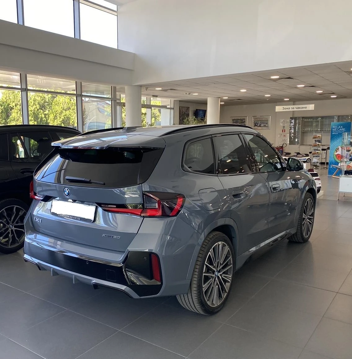 BMW iX1 М Пакет, снимка 4 - Автомобили и джипове - 55897249