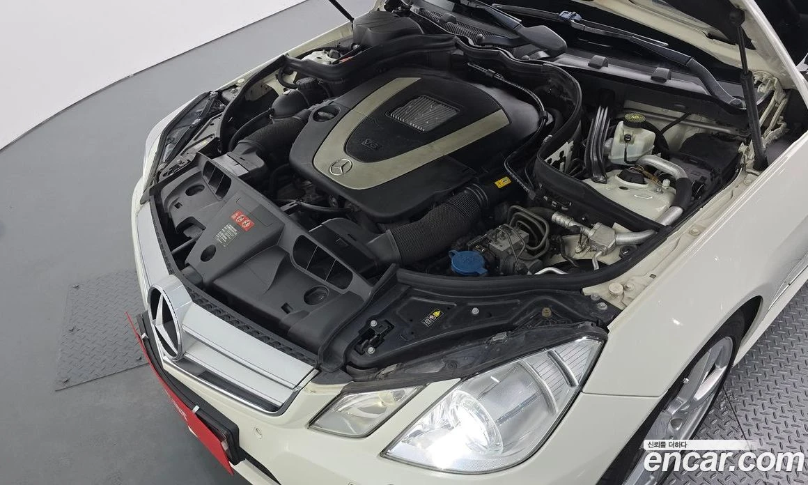 Mercedes-Benz E 350 E350 Coupe, снимка 5 - Автомобили и джипове - 56122898
