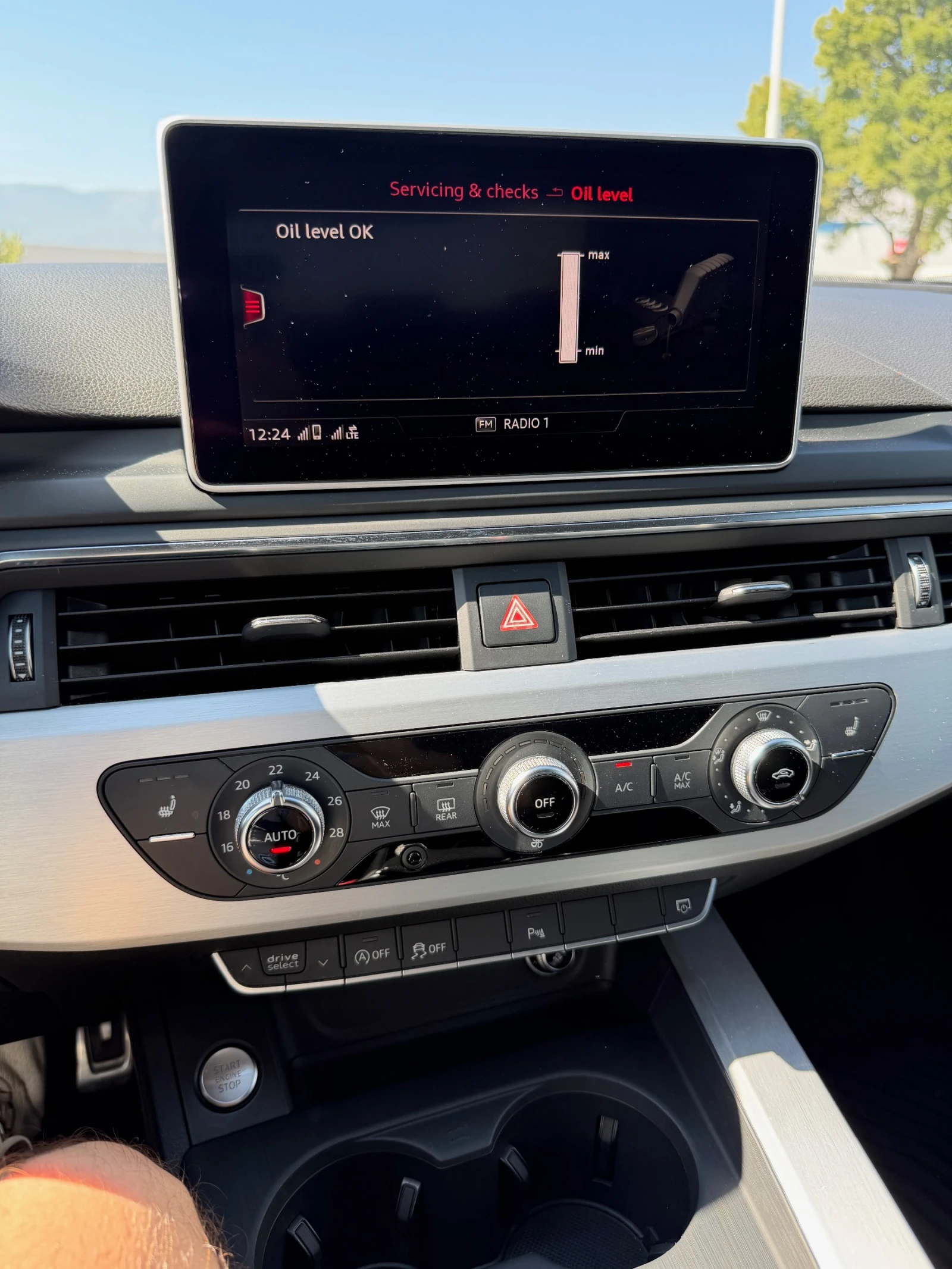 Audi A4 S-line / Quattro / Сервизна История, снимка 16 - Автомобили и джипове - 56130519