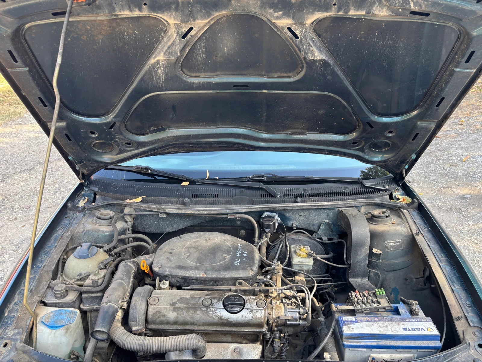 Skoda Octavia 1.6i, снимка 13 - Автомобили и джипове - 56294162